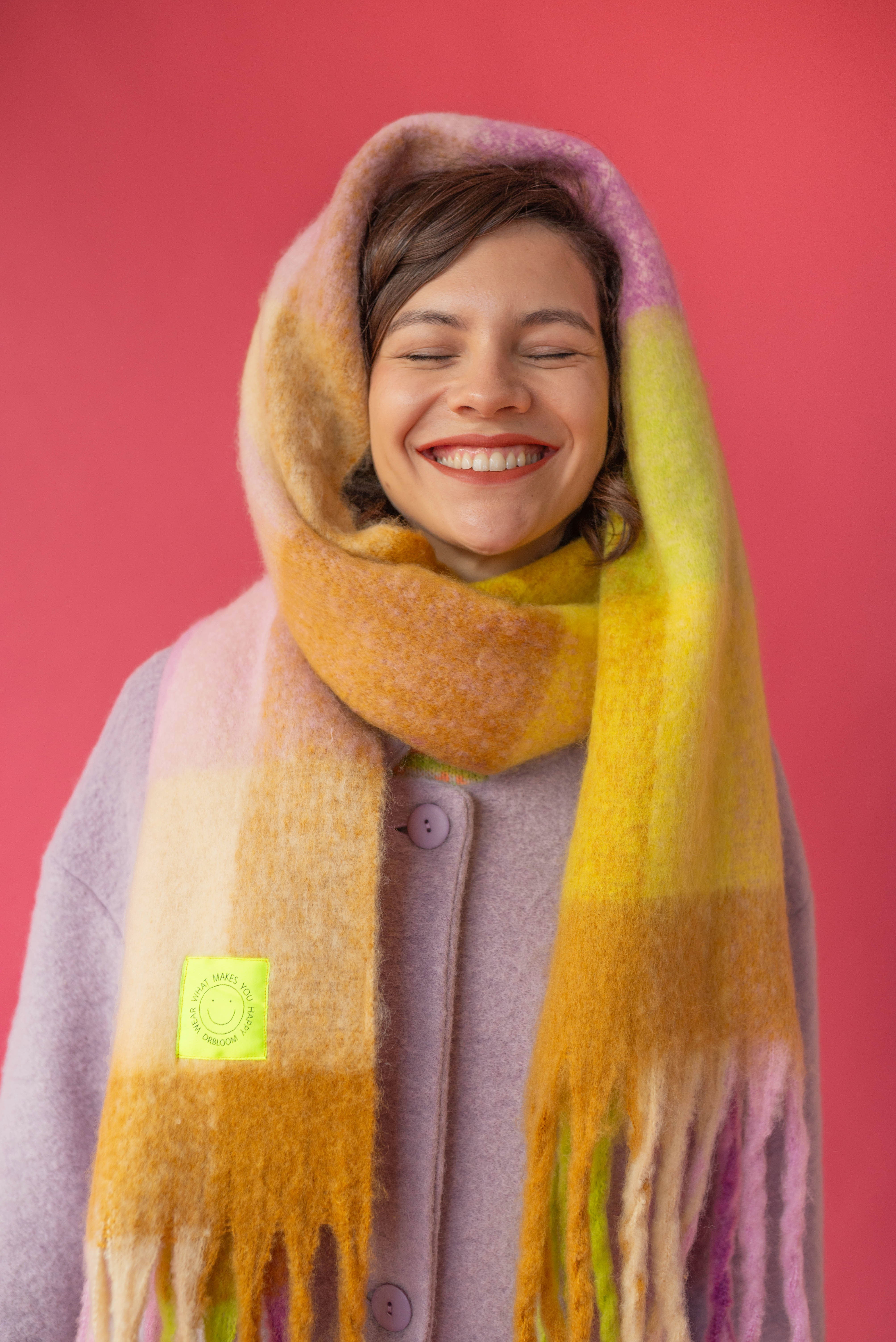 Sciarpa a quadri lilla/giallo