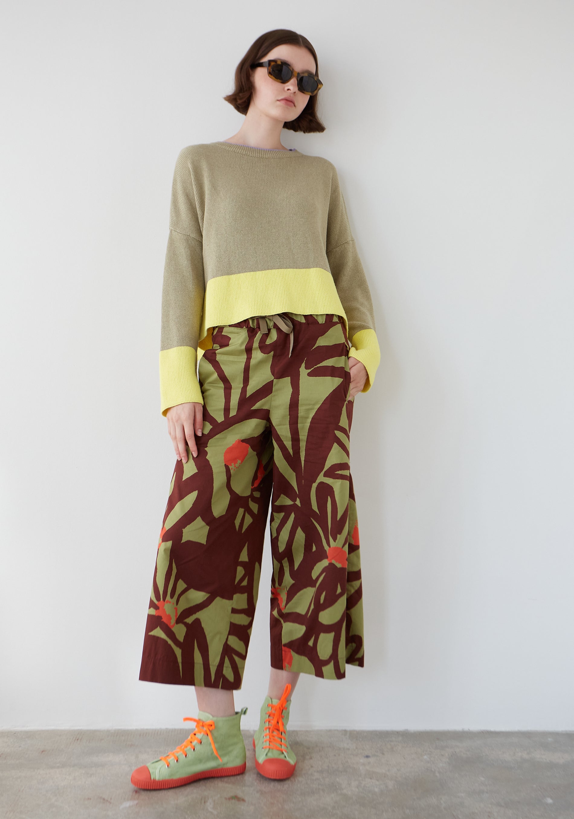 Pantalon Bomba à Fleurs kaki