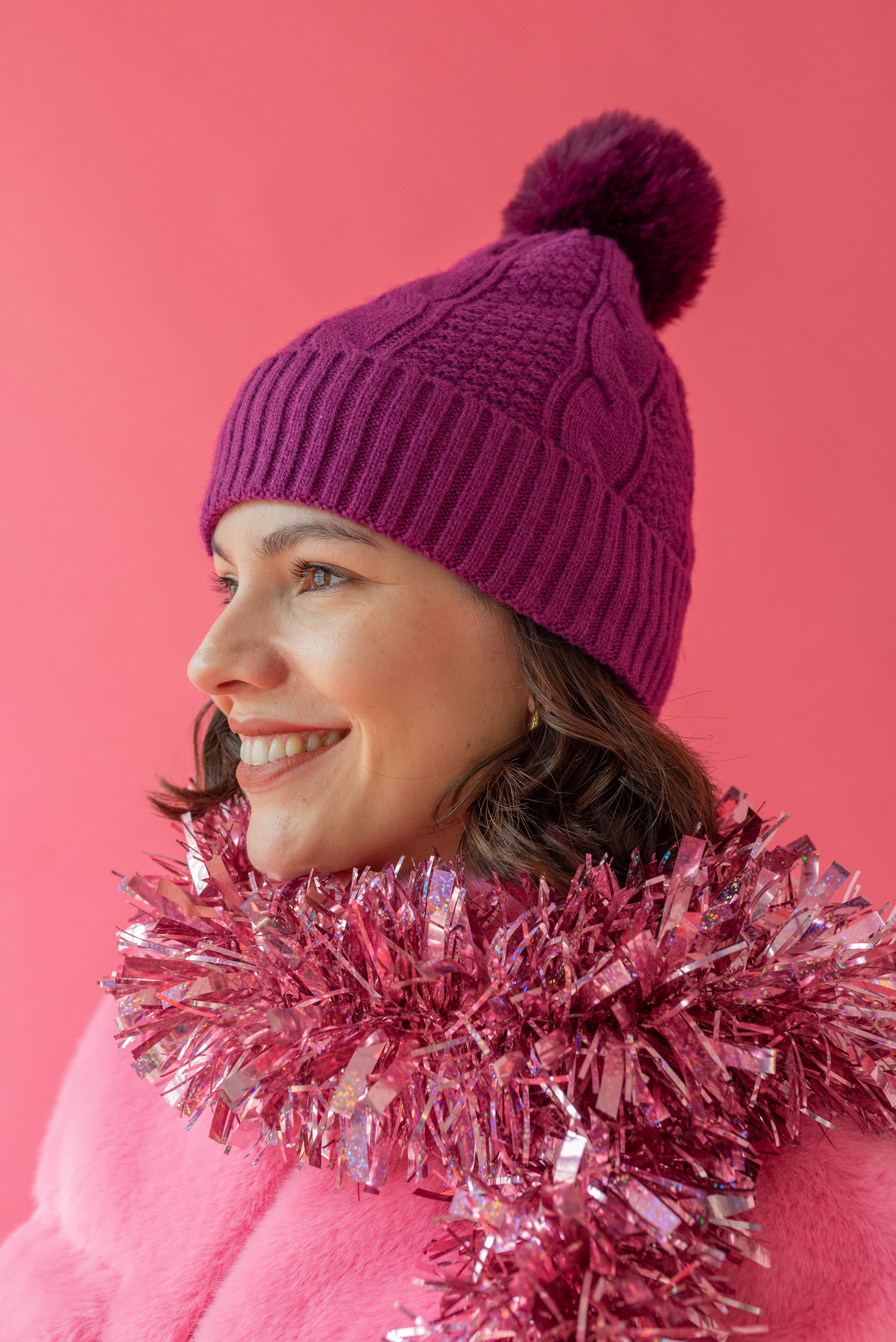 Bonnet pompon grenat