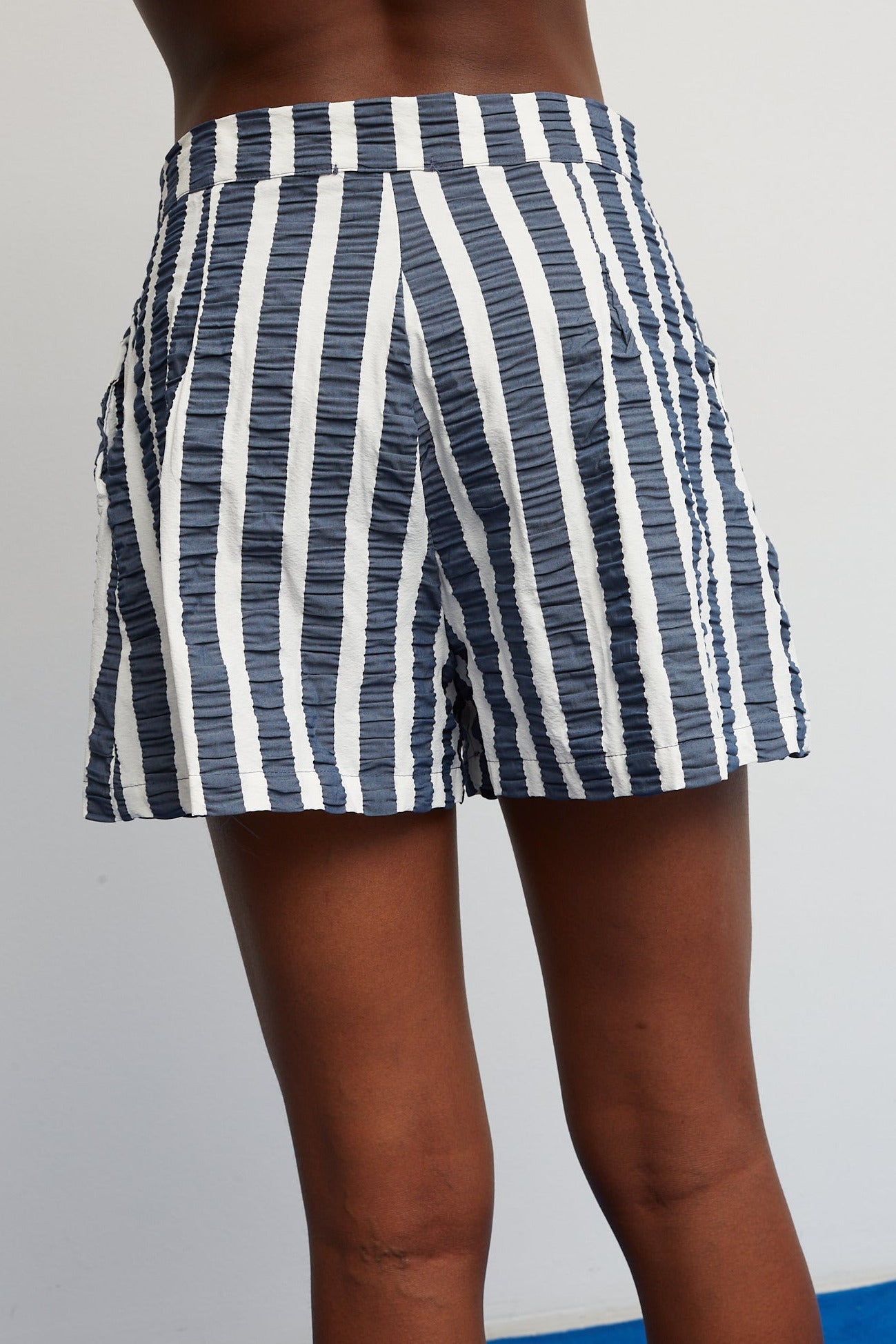 Short Star a Righe Blu