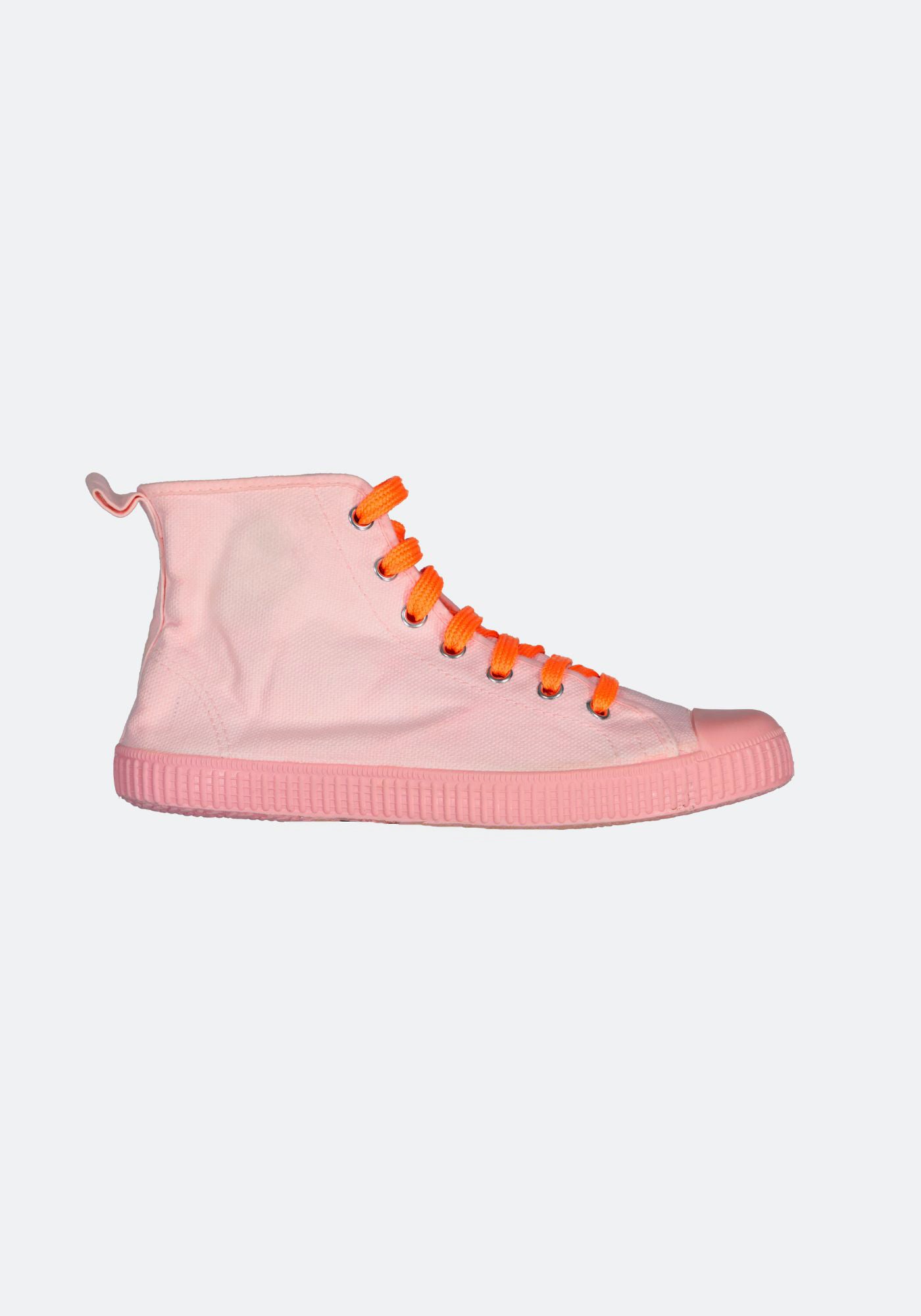 <p>Baskets Haute Bamba Rose&nbsp;(Commandez une taille de plus)</p>